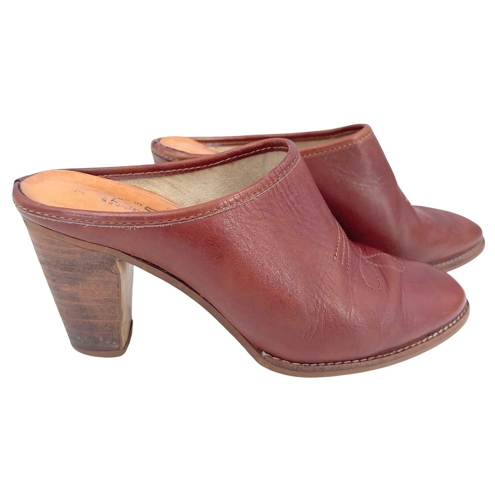 Vintage Thom McAn Cognac Leather Western Mules Booties Coastal‎ Cowgirl 70s 7B